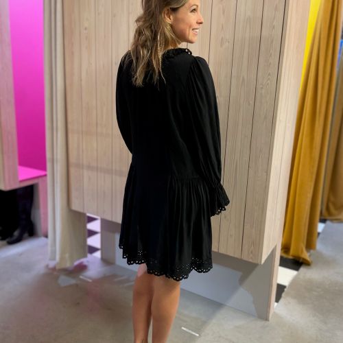 cocktailjurk met broderie