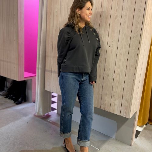 straight leg jeans