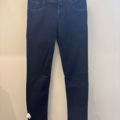 straight jeans
