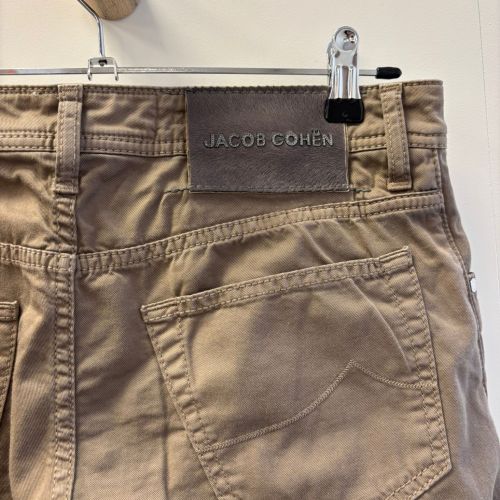 straight pants