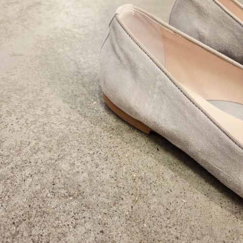 ballerina's su&eacute;de