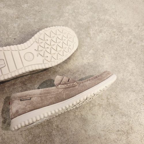 moccasins su&eacute;de
