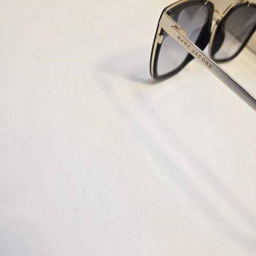 Zonnebril Marc Jacobs