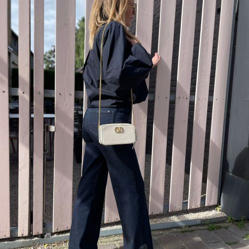 high waist jeans