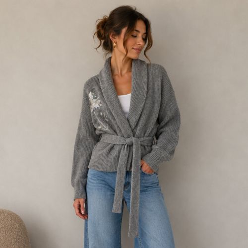 merino wollen gilet met geborduurde bloemen