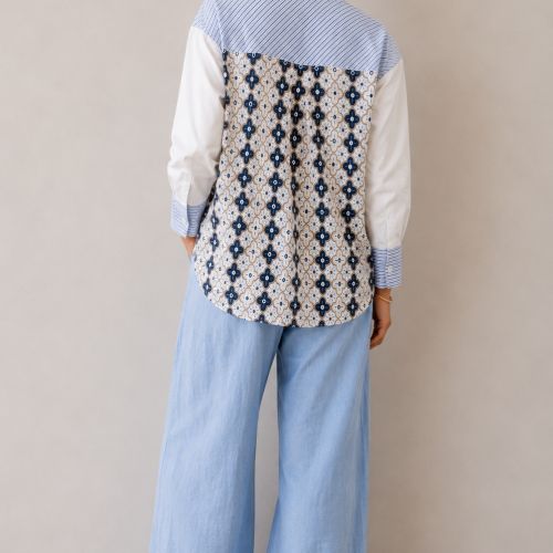 Blouse print details mixed fabric