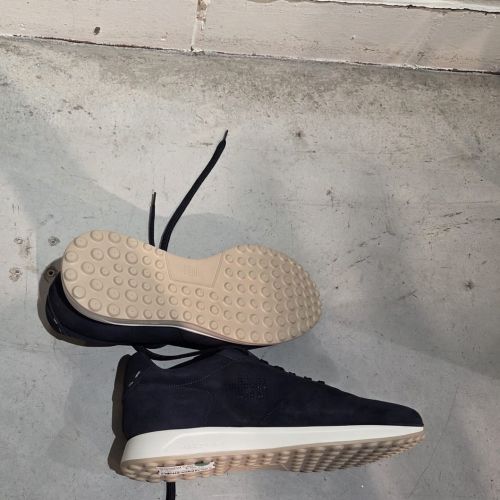 sportieve sneakers su&eacute;de