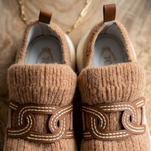 Wolgebreide Slip-on Sneakers met Leren Kettinggesp & Chunky Zool