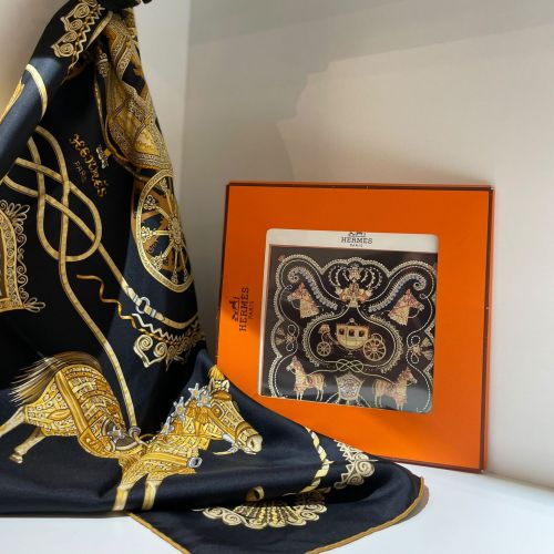 Herm&egrave;s Paperoles 90' zijden sjaal