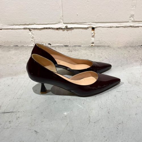 pumps lakleder - kitten heel met zij opening
