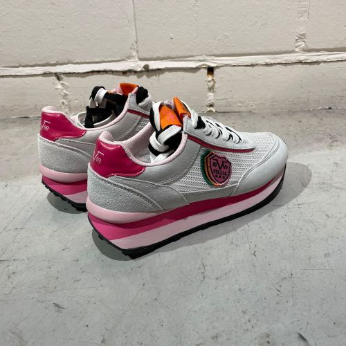 Sarma sneakers