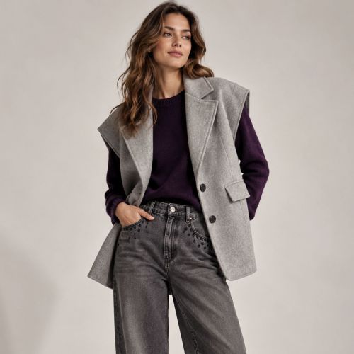 overiszed mouwloze jacket