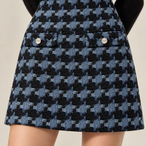 tweed skirt