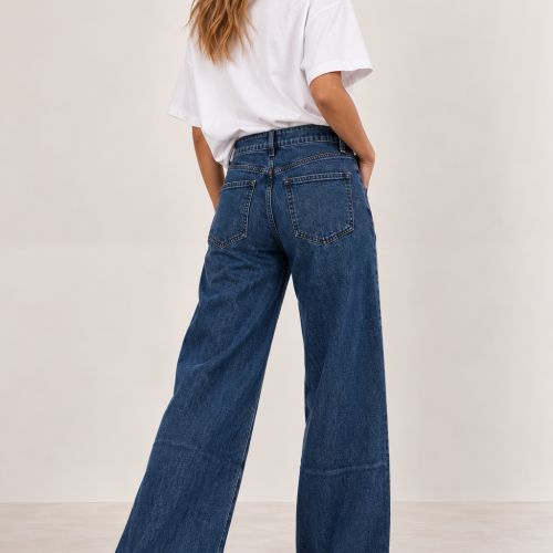 flared jeans