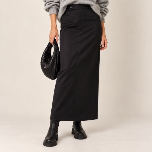 maxi skirt met black split