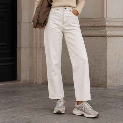 straight jeans