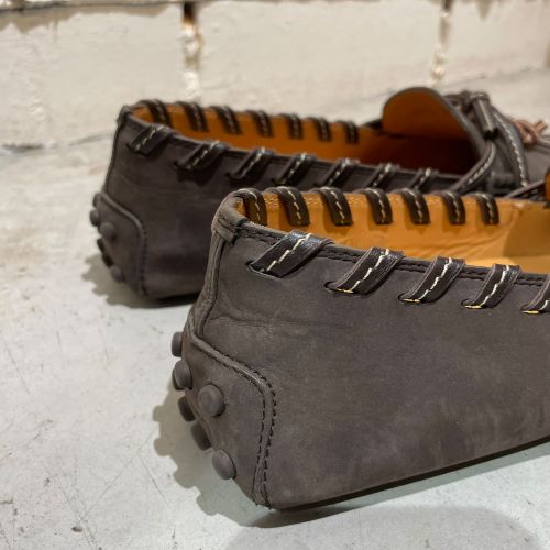 su&eacute;de loafers 